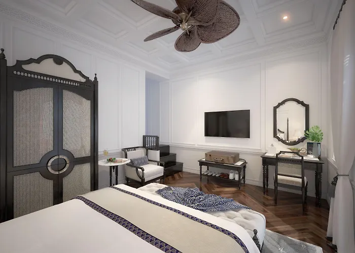Bay Luxury - Hanoi Graceful Hotel 21 Hang Phen